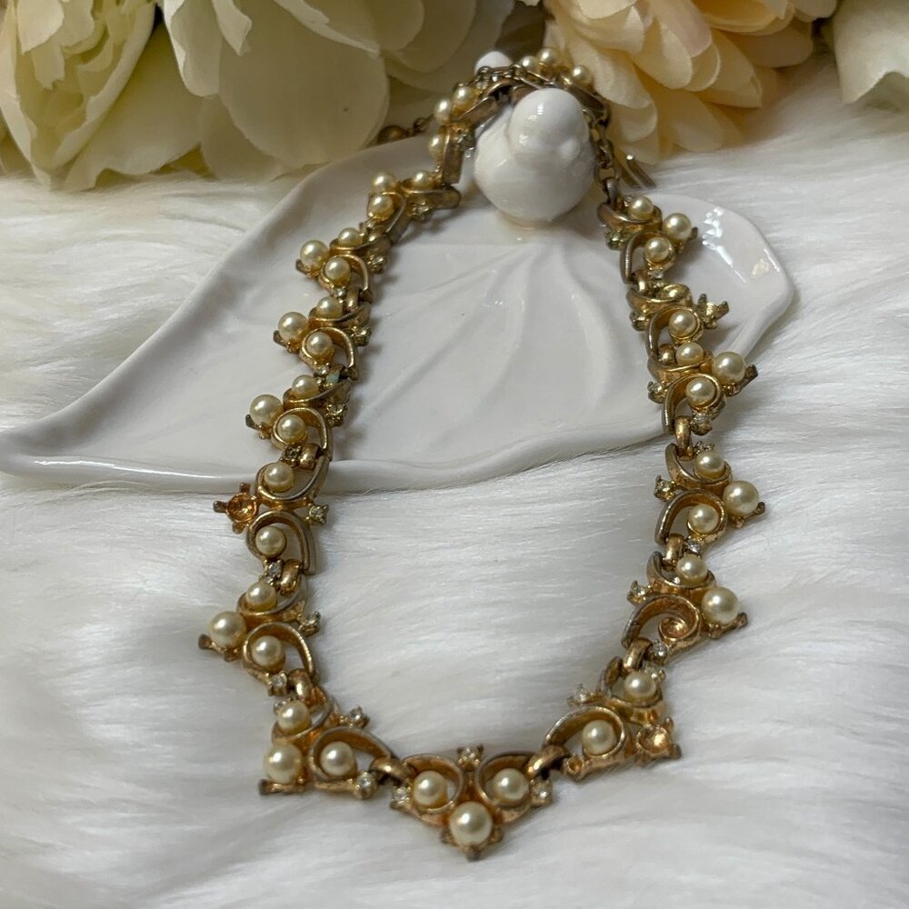 CROWN TRIFARI ALFRED PHILIPPE FAUX PEARL RHINESTONE NECKLACE